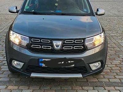 Second-hand Dacia Sandero Prestige 90 CP (66 kW) 2018 Gri Hatchback