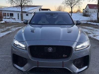 Grau Gebraucht 2020 Jaguar F-Pace SVR SUV | 45.890 € (Superpreis)