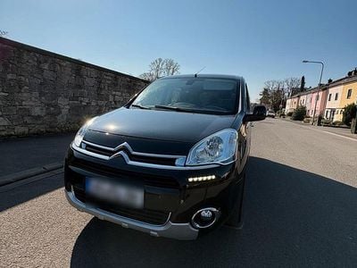 Gebraucht Citroën Berlingo 92 PS (67 kW) 2015 Schwarz Van / Kleinbus