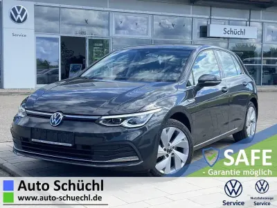 Gebraucht VW Golf VIII Active 150 PS (110 kW) 2022 Uranograu Limousine