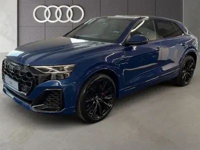 Neu Audi Q8 Ambiente 394 PS (289 kW) 2026 Blau SUV
