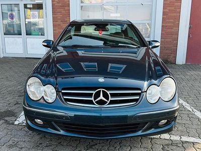 Begagnad Mercedes CLK220 150 HK (110 kW) 2007 Blå Sportkupé