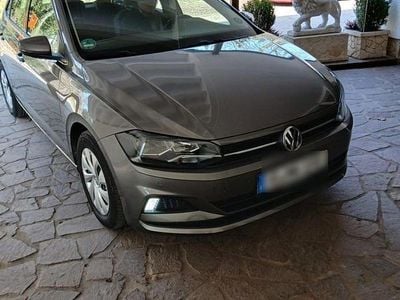 Gebraucht VW Polo Comfortline 95 PS (69 kW) 2020 Grau Kleinwagen