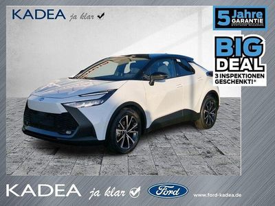 Neu Toyota C-HR 197 PS (144 kW) 2025 Super white 2 (040)/ black (20 SUV