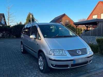 Gebraucht VW Sharan 115 PS (84 kW) 2005 Silber Van / Kleinbus
