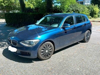 BMW 114
