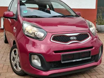 Gebraucht Kia Picanto 69 PS (50 kW) 2013 Violet Kleinwagen