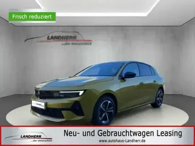 Brugt Opel Astra 131 HK (96 kW) 2024 Gul Sedan