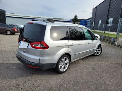 Używany Ford Galaxy Titanium 203 KM (149 kW) 2010 Srebrny Minivan
