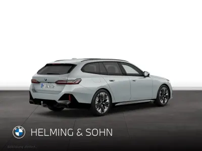 Gebraucht BMW 520 Sport Line 197 PS (144 kW) 2026 Grau Kombi