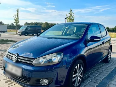 Gebraucht VW Golf VI 80 PS (58 kW) 2009 Blau Kleinwagen