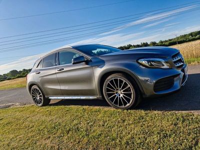 Mercedes GLA200