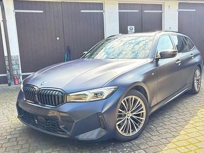 Gebraucht BMW 320 M Sport 190 PS (139 kW) 2024 Blau Limousine