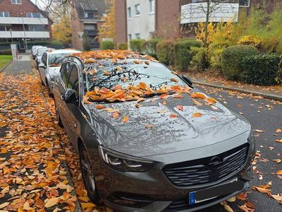 Grau Gebraucht 2019 Opel Insignia Business Limousine | 13.000 € (Fairer Preis)