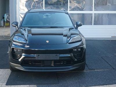 Porsche Macan 4 Electric