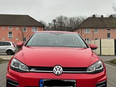 gebraucht VW Golf 1.4 TSI R-Line 125 PS 07/2018