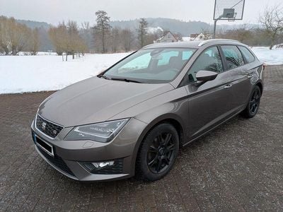 Grau Gebraucht 2014 Seat Leon ST FR Kombi | 7.900 € (Guter Preis)