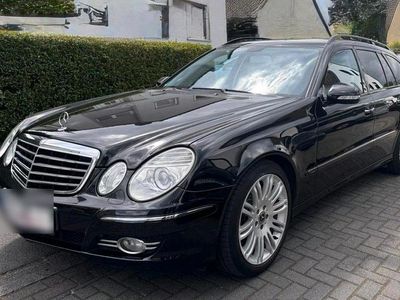 Gebraucht Mercedes E200 184 PS (135 kW) 2008 Schwarz Kombi