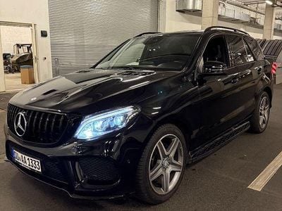 Schwarz Gebraucht 2017 Mercedes GLE350 AMG line SUV | 31.999 € (Guter Preis)
