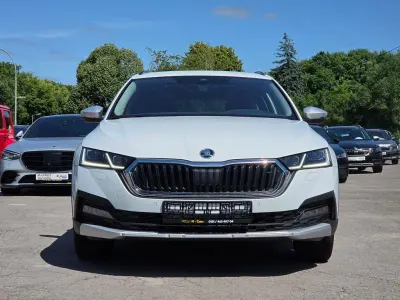 Gebraucht Skoda Octavia Scout 4x4 190 PS (139 kW) 2022 Weiß Kombi