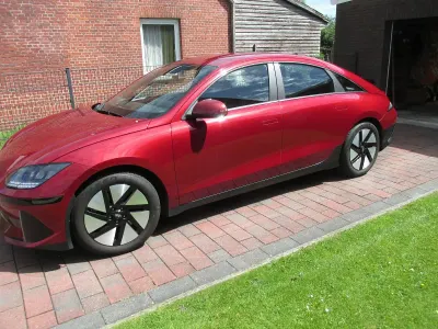 Gebraucht Hyundai Ioniq 6 230 kW (313 PS) 2023 Rot Limousine