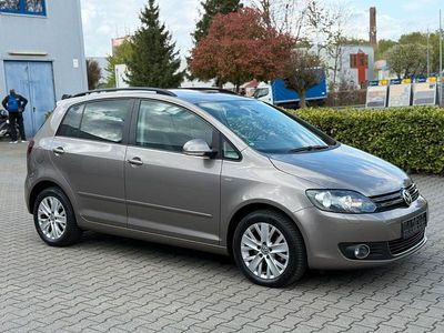 Usata VW Golf VII Life 105 CV (77 kW) 2013 Marrone Berlina
