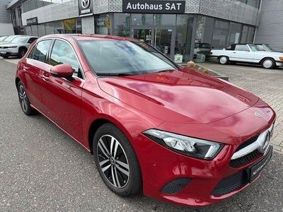 Gebraucht Mercedes A200 163 PS (119 kW) 2020 Rot Limousine