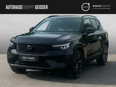 Gebraucht Volvo XC40 Plus 163 PS (119 kW) 2025 Onyx schwarz SUV
