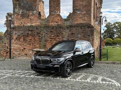 BMW X5 M50