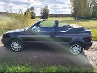 Gebraucht VW Golf Cabriolet Trendline 75 PS (55 kW) 1996 Schwarz Cabrio