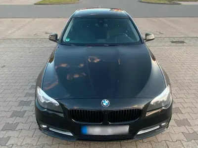 Gebraucht BMW 520 190 PS (139 kW) 2015 Schwarz Limousine