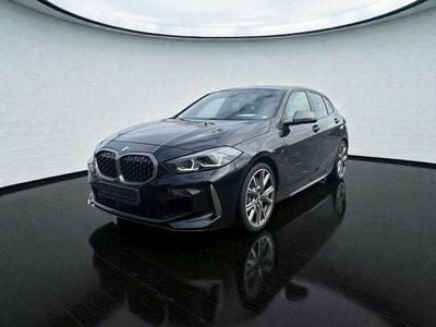 Gebraucht BMW M135 Comfort Edition 306 PS (225 kW) 2021 Schwarz Kleinwagen