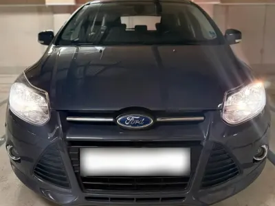 Używany Ford Focus Titanium 116 KM (85 kW) 2013 Niebieski Kombi