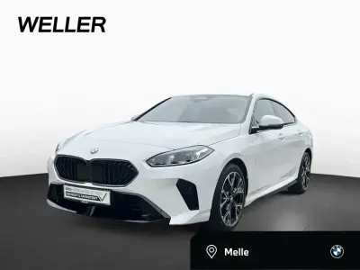 Gebraucht BMW 220 M Sport 156 PS (114 kW) 2025 Alpinweiss iii (weiß) Coupé