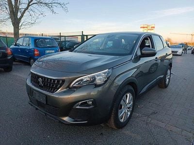 Gebraucht Peugeot 3008 131 PS (96 kW) 2020 Grau SUV