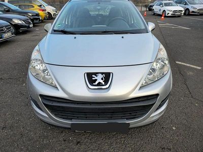 Gebraucht Peugeot 207 73 PS (53 kW) 2010 Limousine