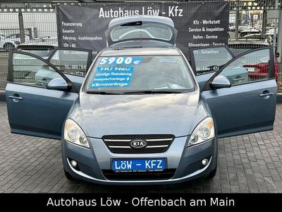 Blau Gebraucht 2009 Kia Ceed Kleinwagen | 5.900 € (Fairer Preis)