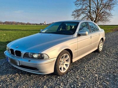 Gebraucht BMW 520 170 PS (125 kW) 2003 Silber Limousine
