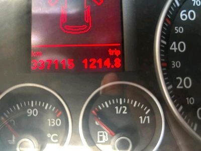 Blau Gebraucht 2003 VW Touran Van / Kleinbus | 2.800 € (Teuer)