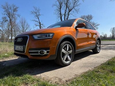Gebraucht Audi Q3 Ambiente 177 PS (130 kW) 2011 Orange SUV