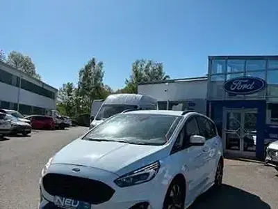 Używany Ford S-MAX ST-Line 190 KM (139 kW) 2022 Biały Minivan