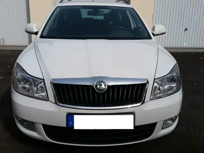 Gebraucht Skoda Octavia GreenLine 105 PS (77 kW) 2012 Weiß Kombi