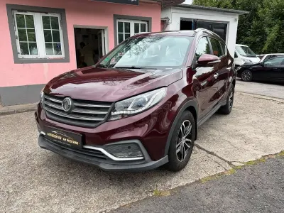 Gebraucht DFSK Glory 580 145 PS (106 kW) 2021 Violett SUV