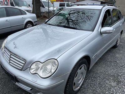 Mercedes C200