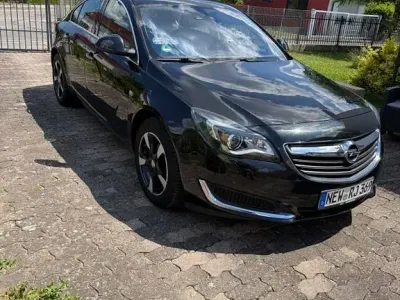 Gebraucht Opel Insignia Innovation 170 PS (125 kW) 2016 Schwarz Limousine