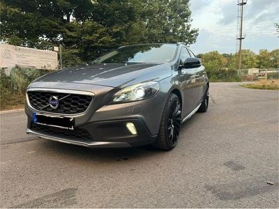Usata Volvo V40 CC 150 CV (110 kW) 2014 Argento Station wagon