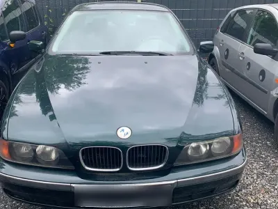Gebraucht BMW 520 150 PS (110 kW) 1998 Grün Limousine