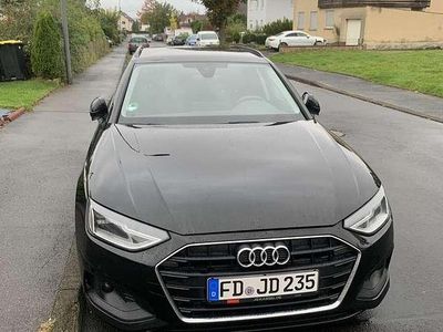 Gebraucht Audi A4 Basis 190 PS (139 kW) 2020 Schwarz Kombi