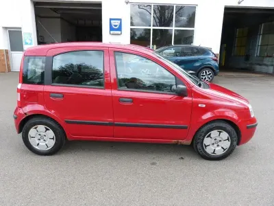 Gebraucht Fiat Panda Active 54 PS (39 kW) 2009 Garanzarot Kleinwagen