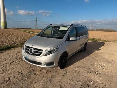 Gebraucht Mercedes V250 Avantgarde 190 PS (139 kW) 2015 Silber Van / Kleinbus
